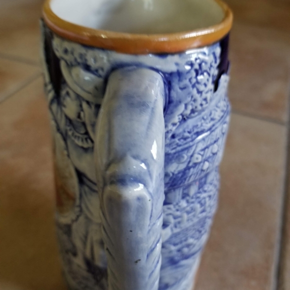 Vintage ceramic pitcher - Picture 5 of 7